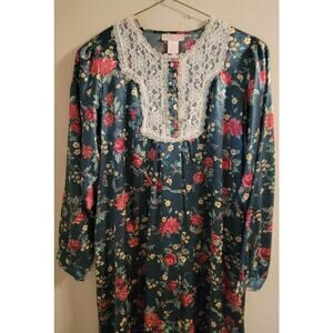 Sleep Club Night Gown Size Medium Green Floral Vintage Lace Neck Long Sleeve GC